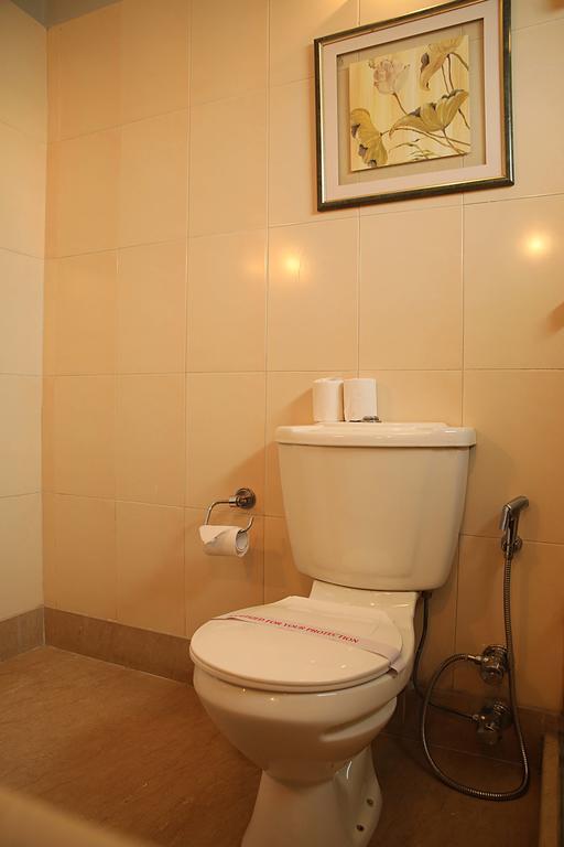 Hotel Ahuja Residency Golf Links à New Delhi Extérieur photo