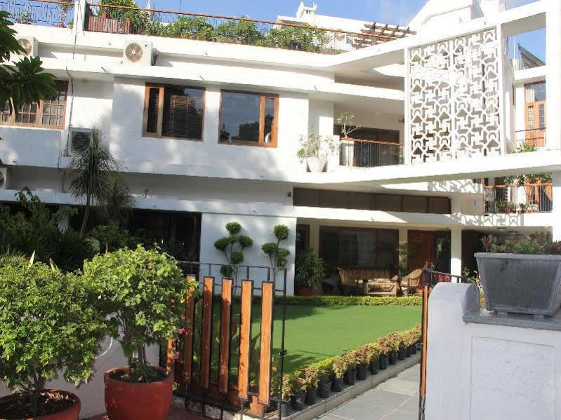 Hotel Ahuja Residency Golf Links à New Delhi Extérieur photo
