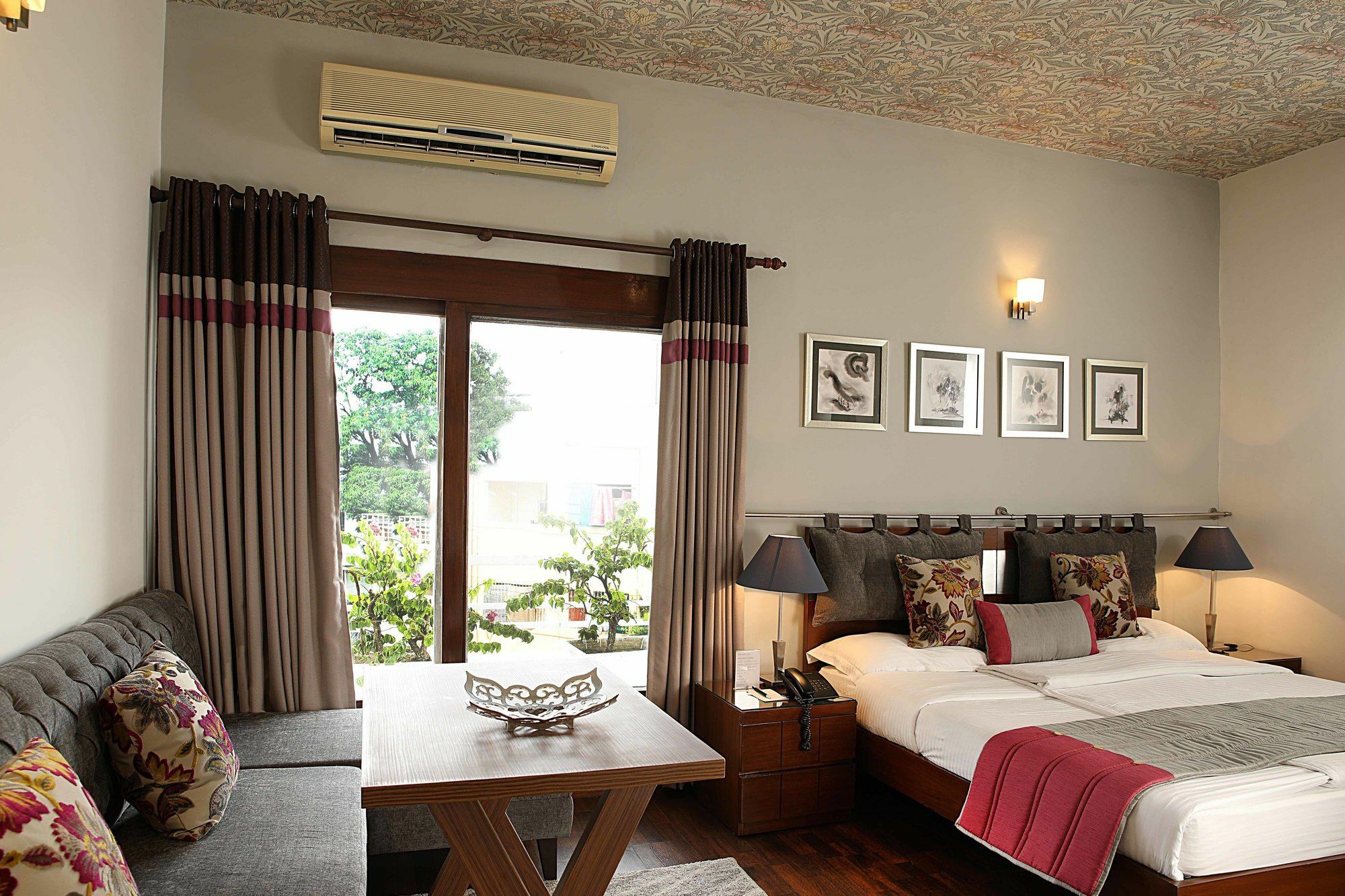 Hotel Ahuja Residency Golf Links à New Delhi Extérieur photo
