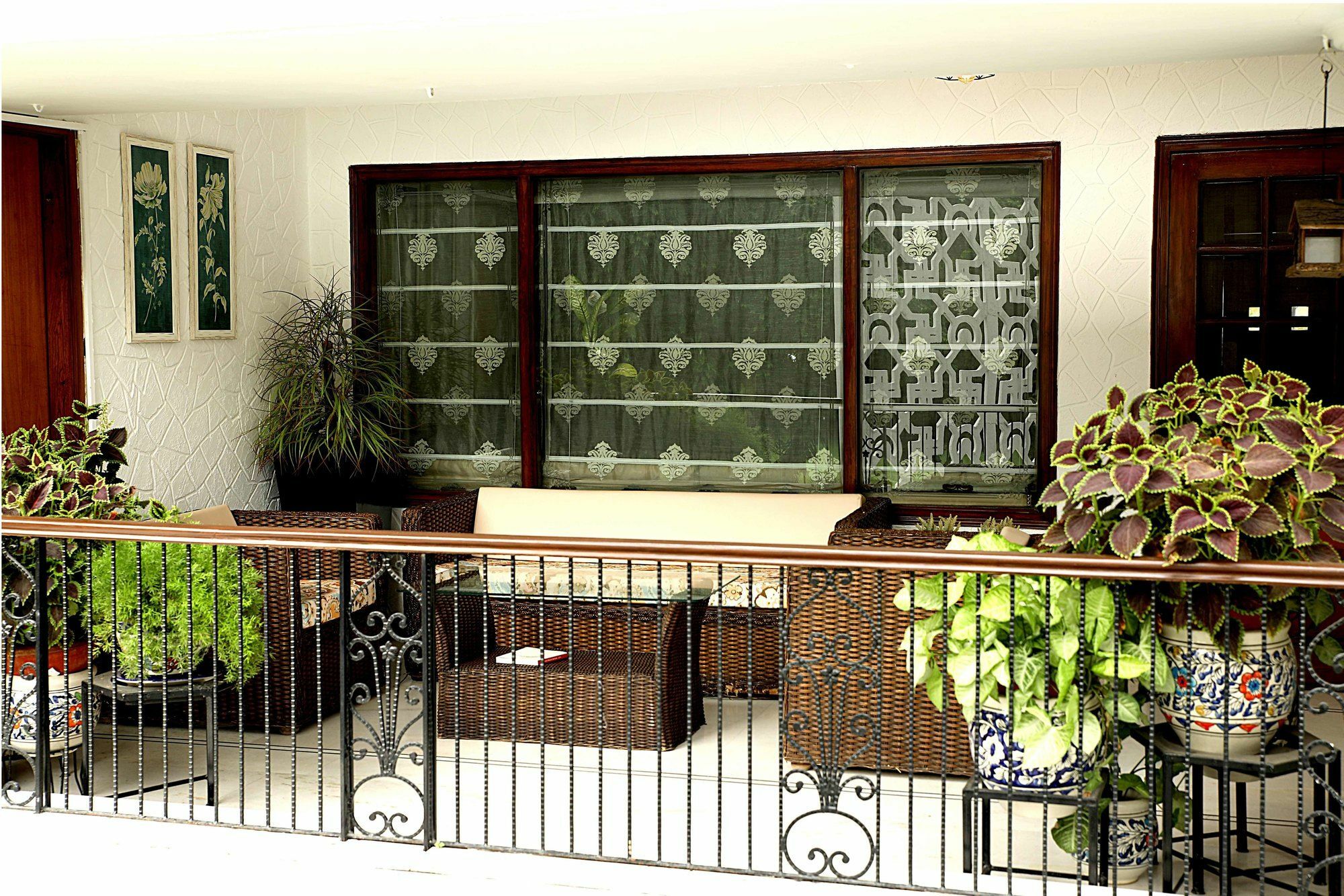 Hotel Ahuja Residency Golf Links à New Delhi Extérieur photo