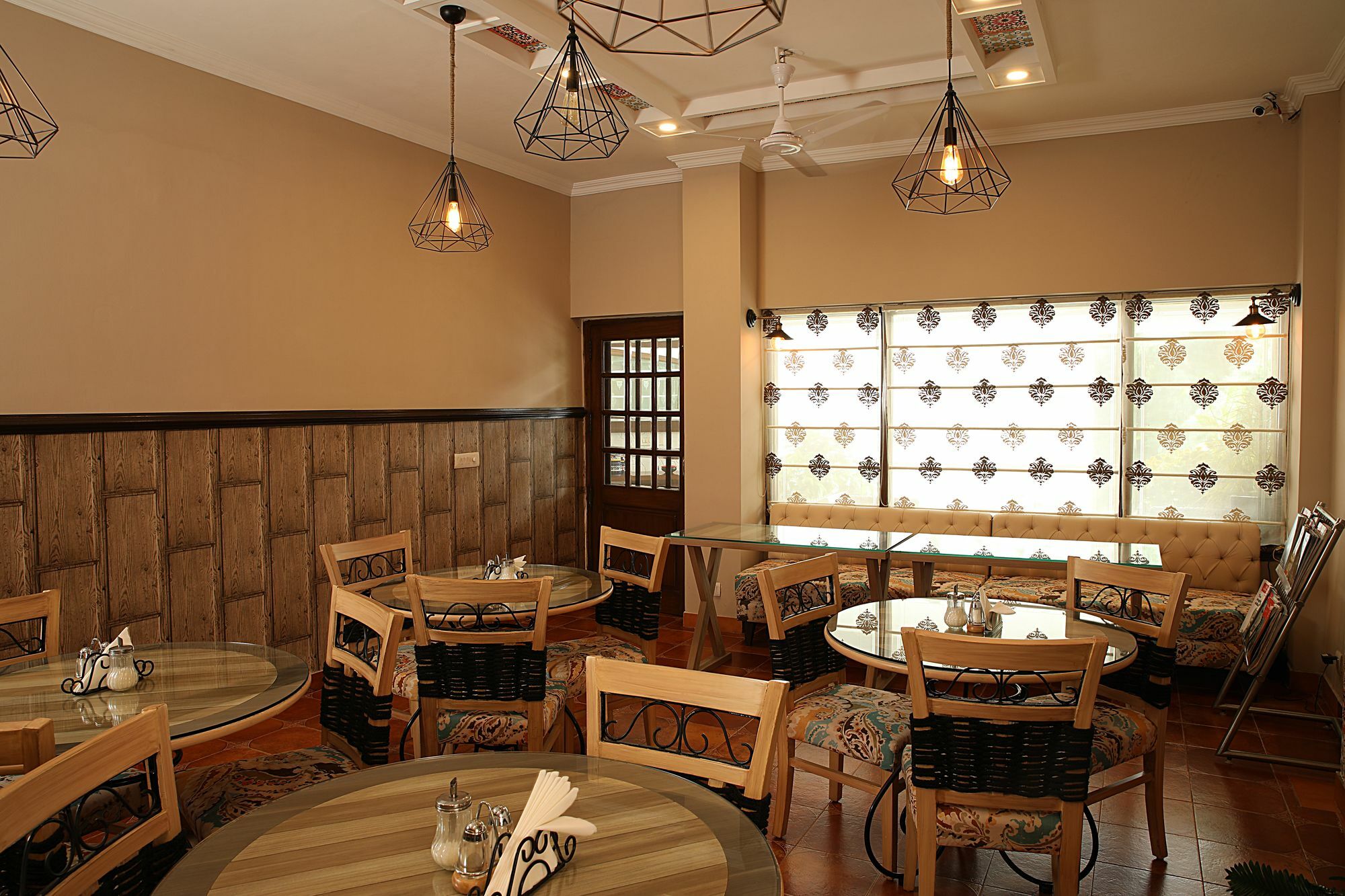 Hotel Ahuja Residency Golf Links à New Delhi Extérieur photo