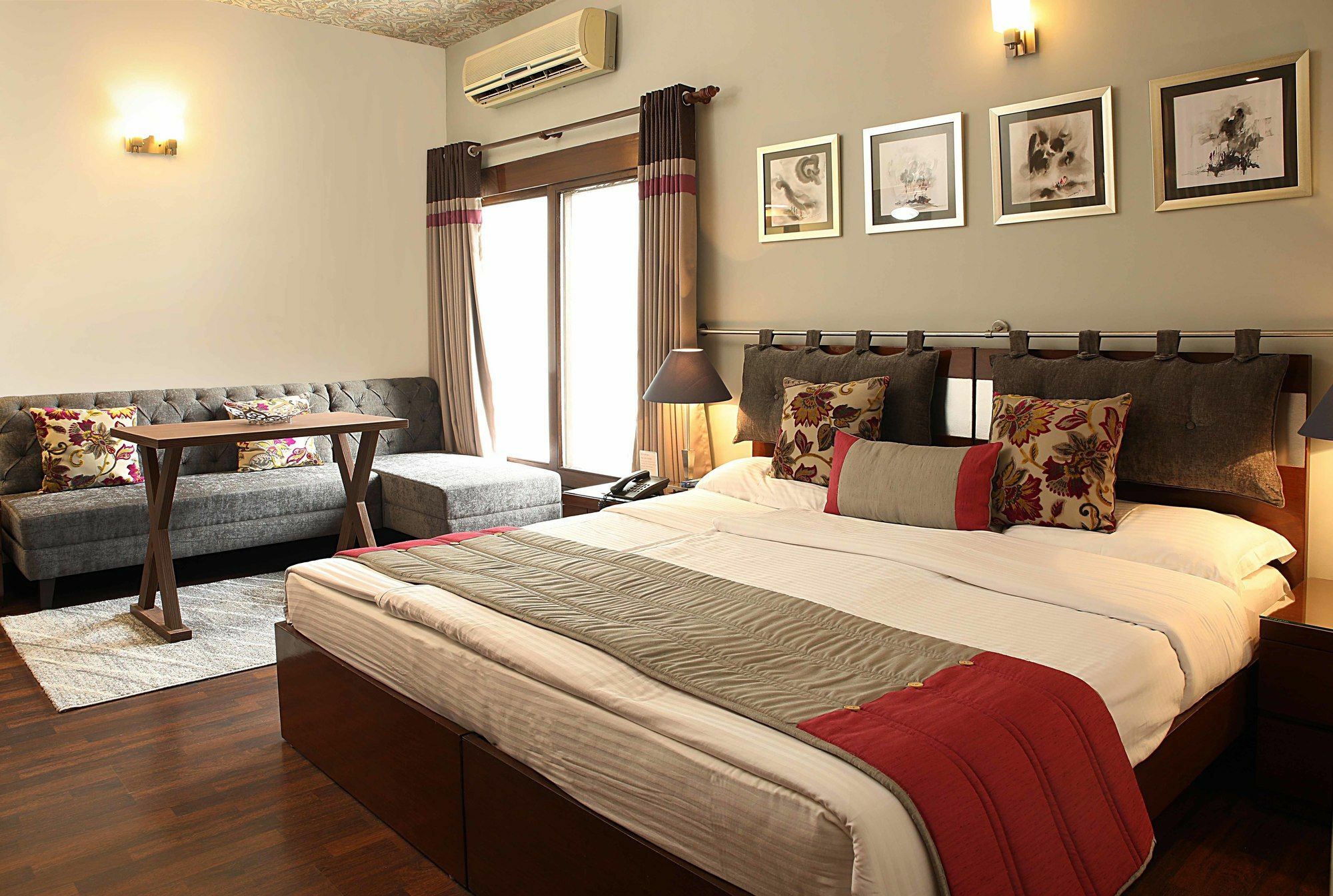 Hotel Ahuja Residency Golf Links à New Delhi Extérieur photo